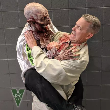 Ambrose The Immortal – Vampire Puppet w/moving mouth