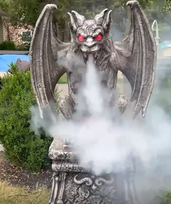 5-foot-tall "Grave and Bones" LED smoke monster