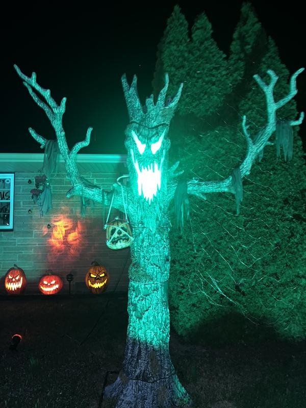 9 ft. Giant-Sized LED Murderous Maple