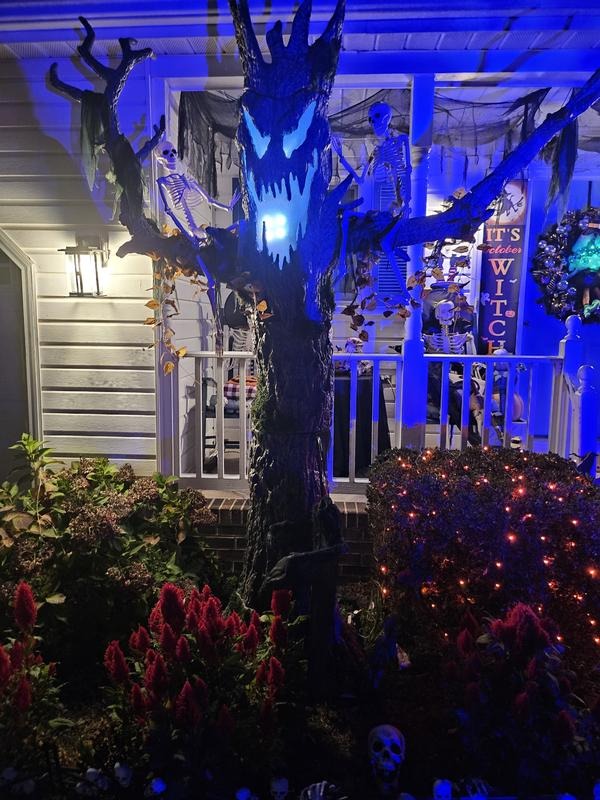 9 ft. Giant-Sized LED Murderous Maple